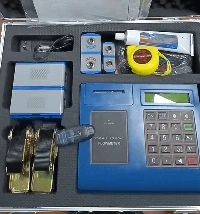 Portable ultrasonic flow meter Portable ultrasonic flow meter